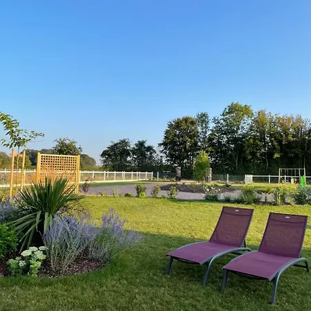 La Maison Des Jonquerets 度假居